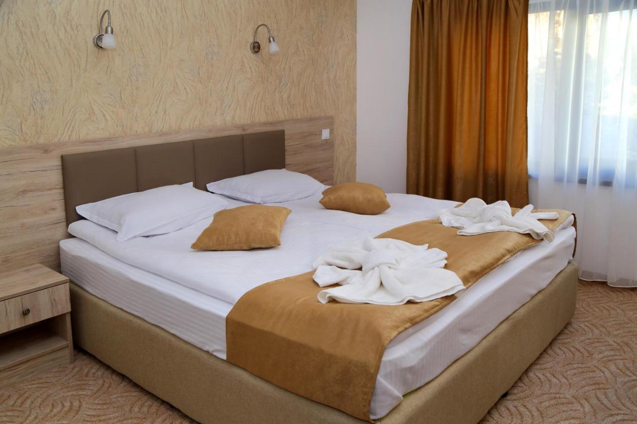 Guest House Saint Petka Veliko Tarnovo Ngoại thất bức ảnh