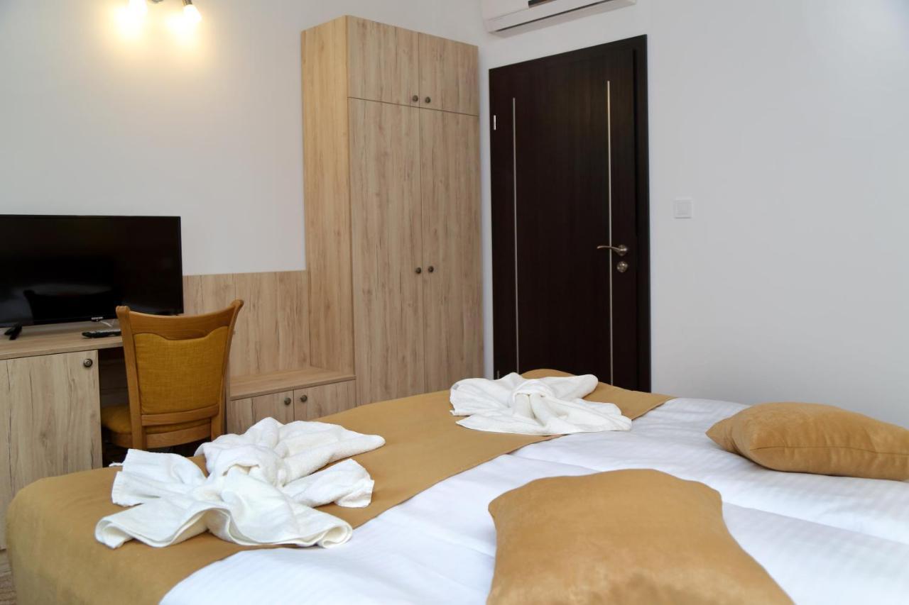 Guest House Saint Petka Veliko Tarnovo Ngoại thất bức ảnh