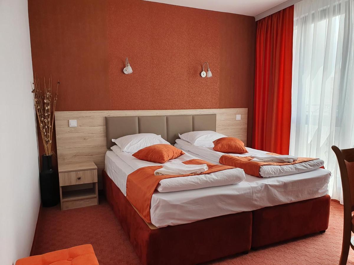 Guest House Saint Petka Veliko Tarnovo Phòng bức ảnh