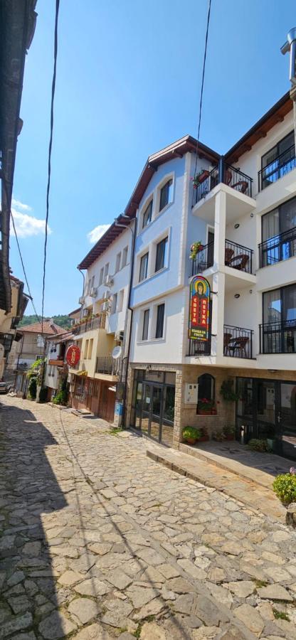 Guest House Saint Petka Veliko Tarnovo Ngoại thất bức ảnh