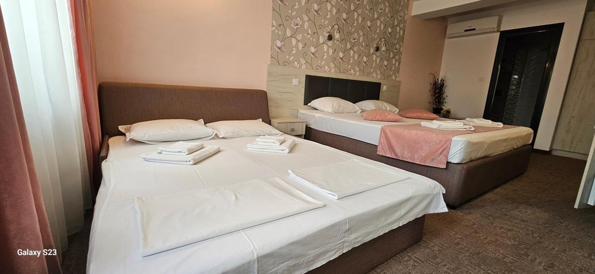 Guest House Saint Petka Veliko Tarnovo Ngoại thất bức ảnh